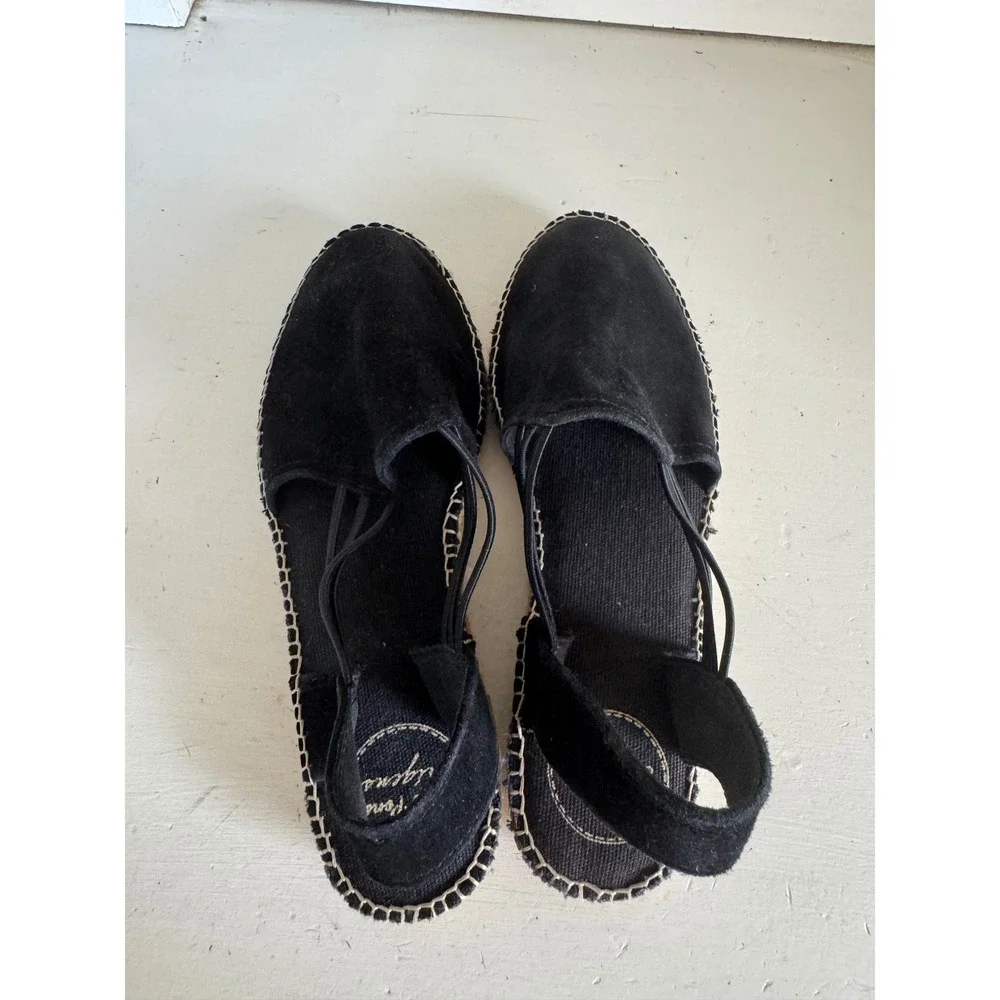 Toni Pons Nuria black suede espadrille sandals size 39 (their US8)